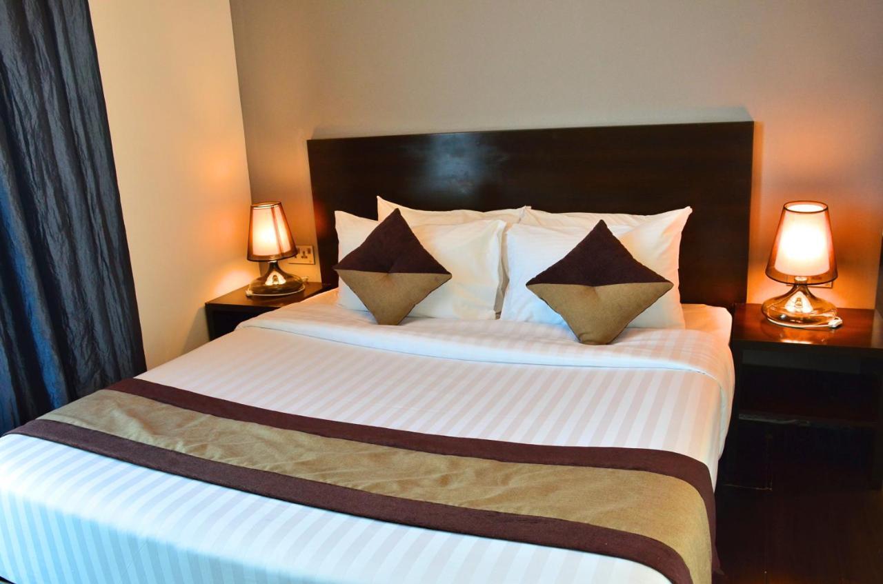 Blaire Executive Suites Manama Exterior photo