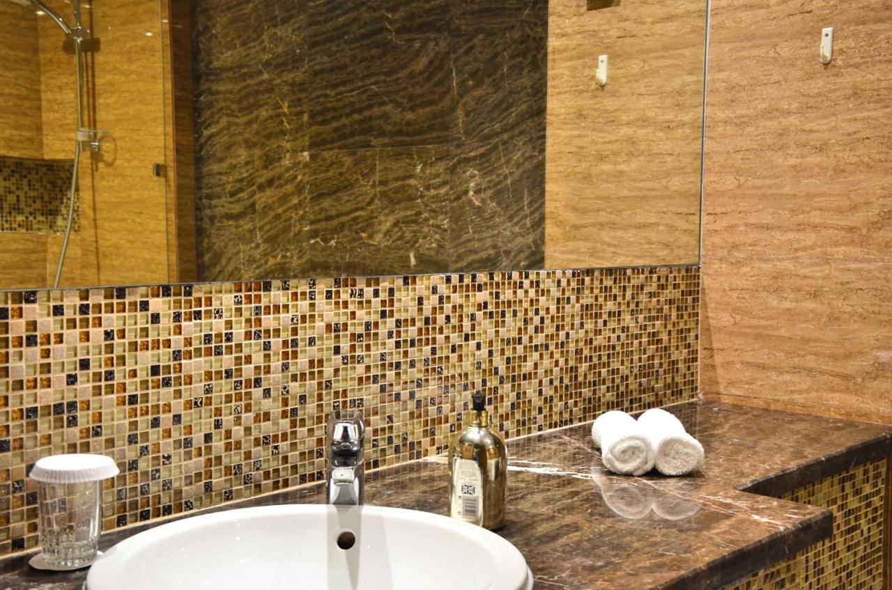 Blaire Executive Suites Manama Exterior photo
